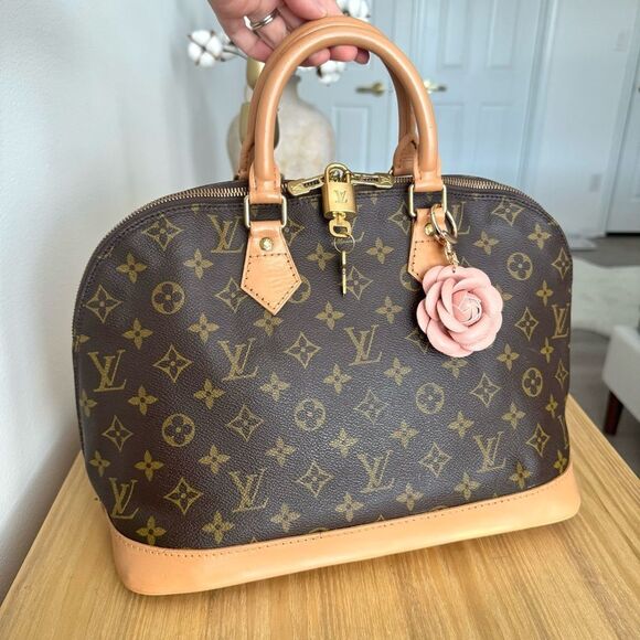 ✅AUTHENTIC✅LOUIS VUITTON ALMA PM - Picture 15 of 16
